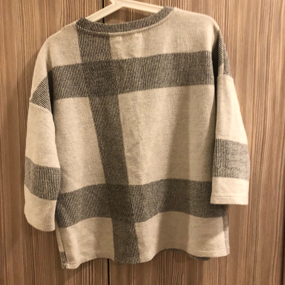 Zara sweater size S